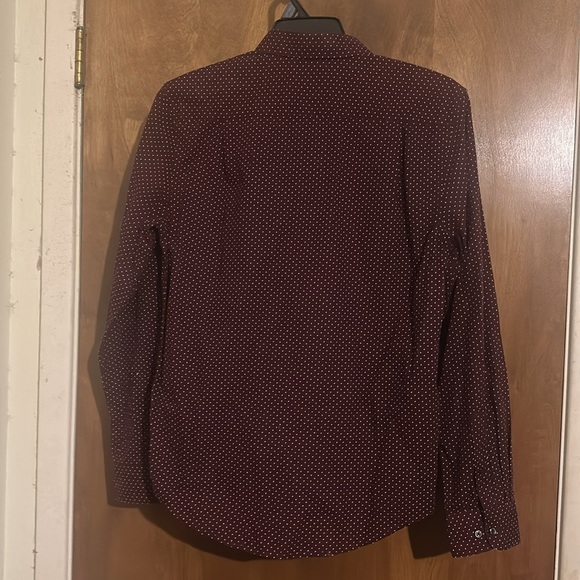 Denim & Flower Ricky Singh Mens Maroon Long Sleeve with white dots - Picture 3 of 10
